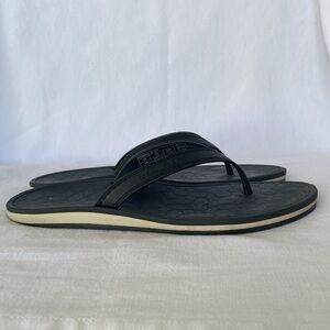 COACH Dahlia rubber black flip flops C logo on inner sole SIZE 6 G1757